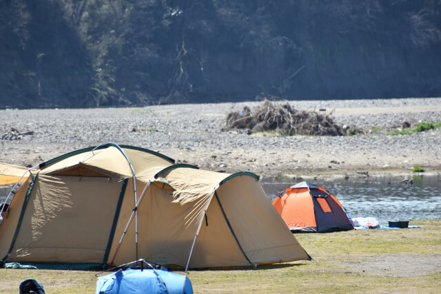 岡村隆史　キャンプ