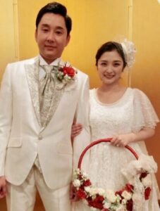 石川梨華　旦那　野上亮磨　引退　離婚