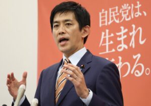 小林鷹之　不祥事　アパホテル　裏金　統一教会