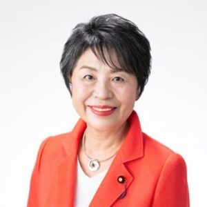 上川陽子　旦那　卓苗　年齢　学歴