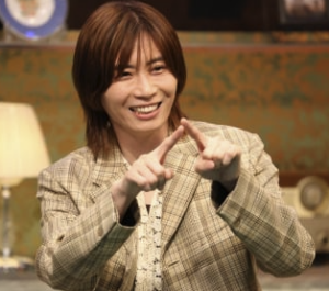 前田裕二　顔変わった　目　整形