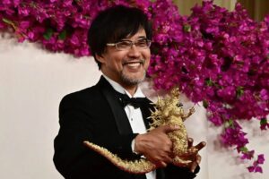 山崎貴　嫁　佐藤嗣麻子　監督　年齢　代表作