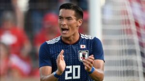 篠塚大輝　サッカー　槙野智章