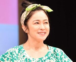 濱田マリ　子供　娘　名前　年齢　大学