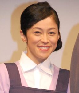 濱田マリ　子供　娘　名前　年齢　大学