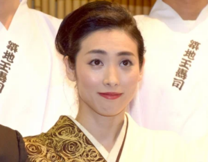 鈴木砂羽　土下座騒動　鳳恵弥　牧野美千子　現在