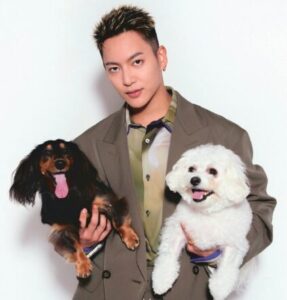 三山凌輝　自宅　タワマン　家賃　母親　同居　犬　猫