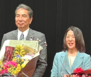 江藤拓　嫁　順子　馴れ初め
　顔画像