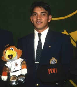 井口資仁 元嫁 馴れ初め 年齢 職業